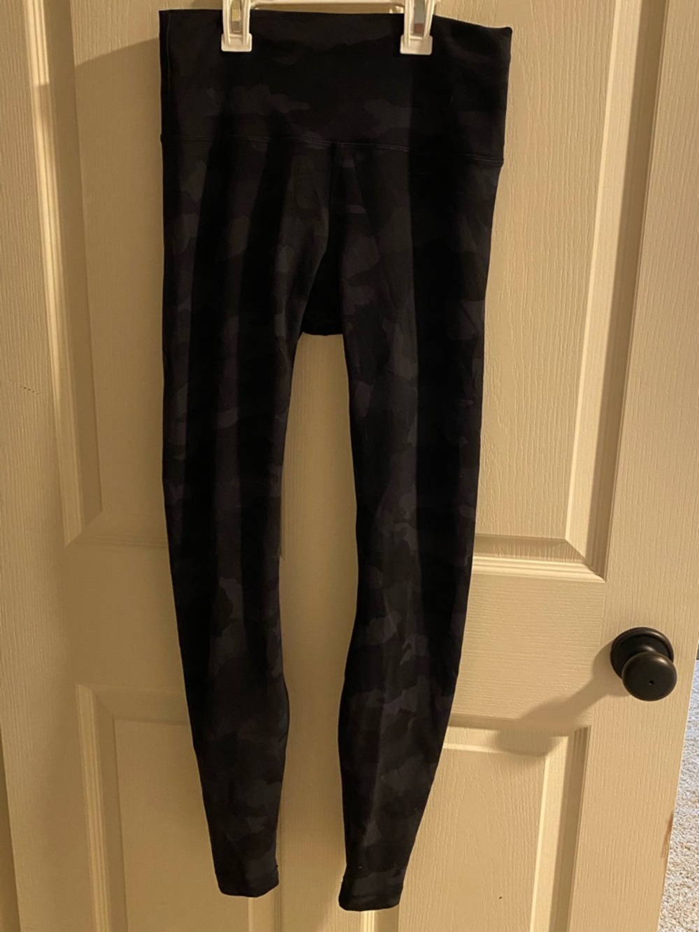 Lululemon wonder train high rise tight 28”